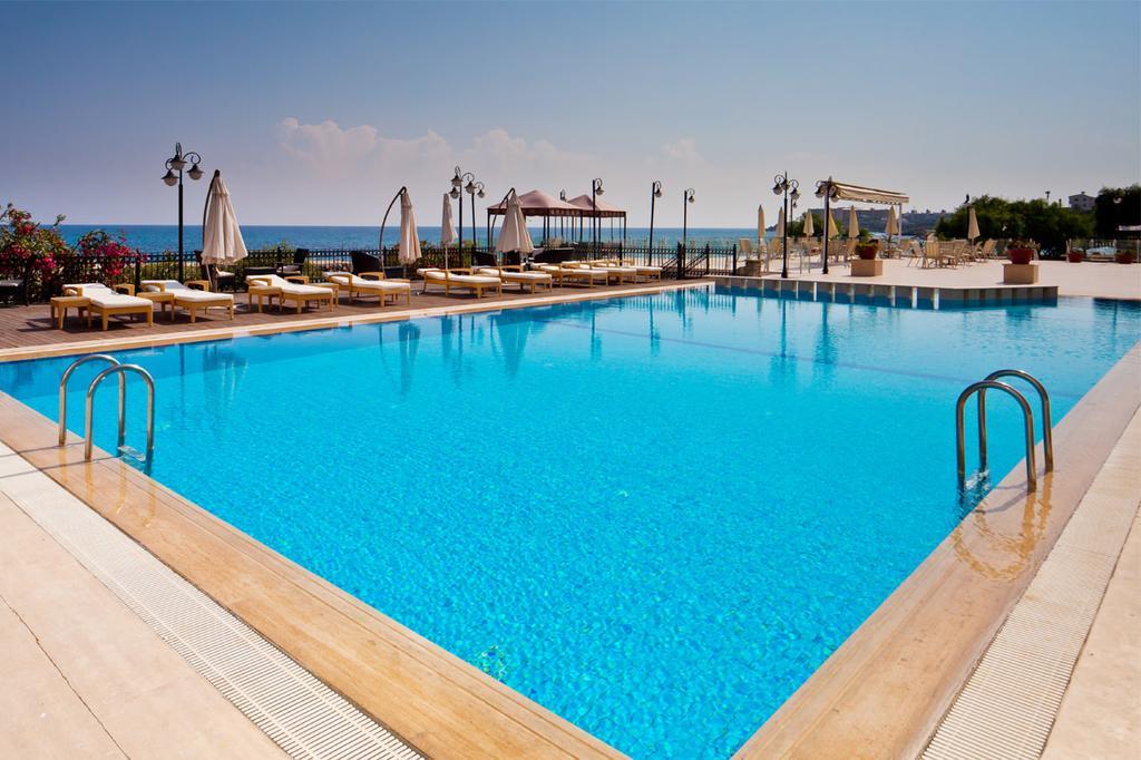 Ada Beach Hotel Karavas  Exterior photo